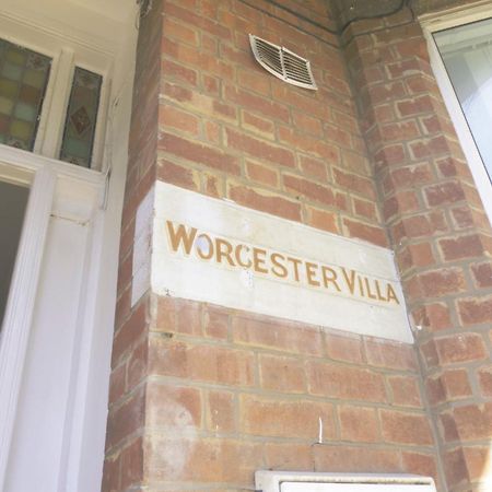 Cosy & Modern 1 Bed Studio Apart-Hotel Royal Royal Leamington Spa Exterior foto